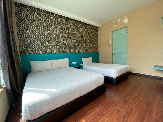 7 Days Express Hotel - Photo5