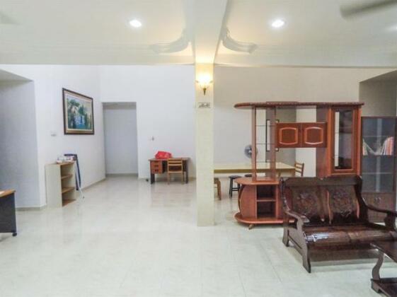 715 Kluang Holiday Home - Photo3