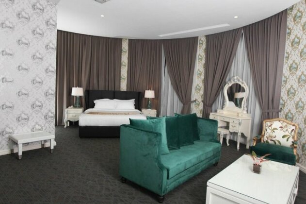 Casa Bianca Kluang - Photo2