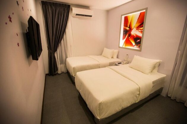 OYO 574 RS Boutique Hotel - Photo3