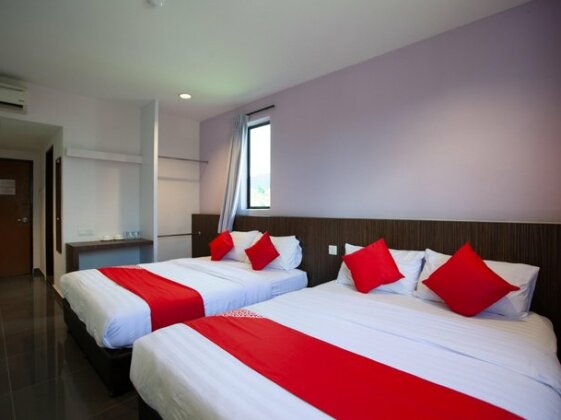 OYO 89487 Space Hotel - Photo4