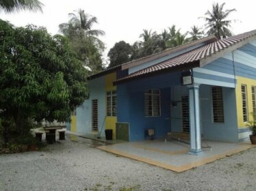 Anna Guest House Kubang Kerian