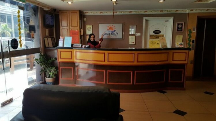 Flora Place Hotel - Photo2