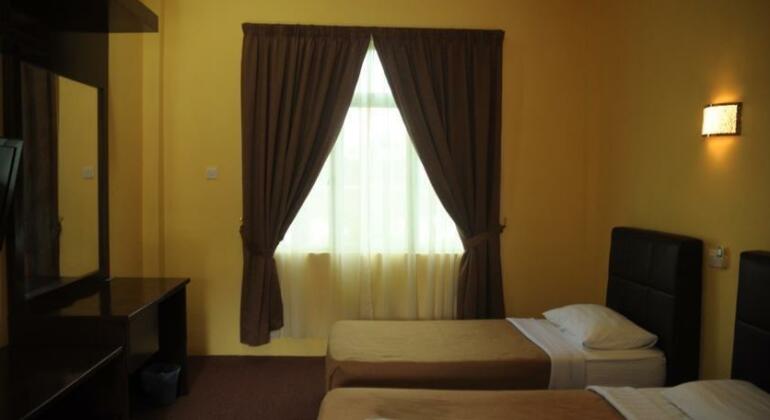 Home Beach Village Resort - Photo4