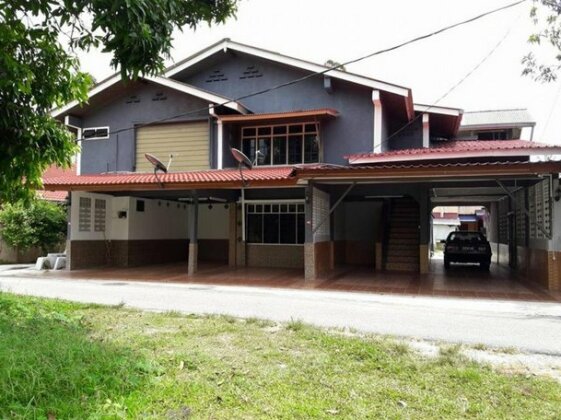 Nur Muslim 2 Homestay At Kota Bharu