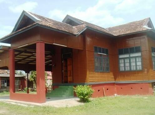 Ombak Village