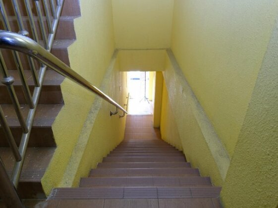 OYO 89352 Golden Terminal Lodge - Photo5