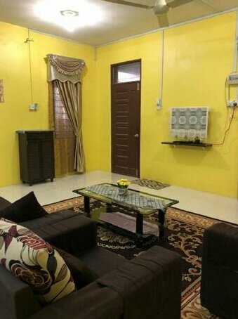 Rina Guest House Kota Bharu
