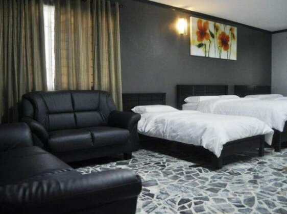 Saf Inn - Photo4