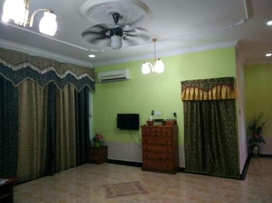 Sri Inai Homestay - Photo3