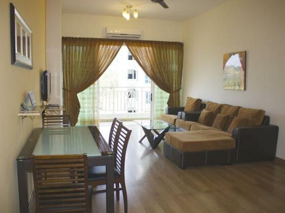 1 Borneo Tower B Service Apartments - Photo4