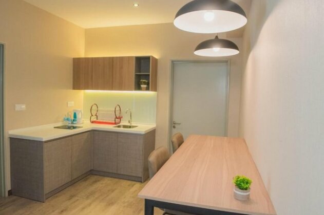Aeropod Golden Suite 1 Bedroom Apartment - Photo2