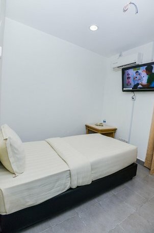 Alpha Hotel Kota Kinabalu - Photo4