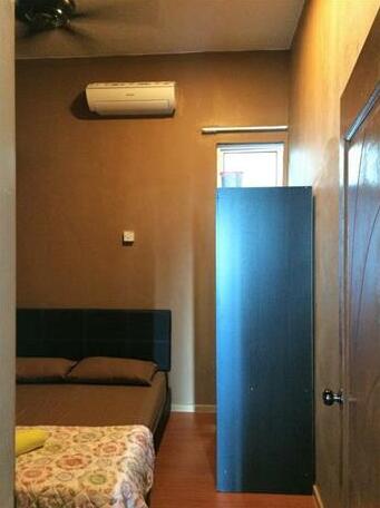 Bell's 1Borneo 3-bedrooms Home - Photo3