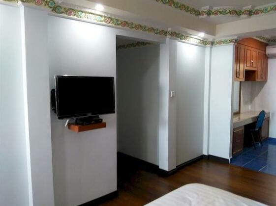 Ben & Roz Inn - Photo5