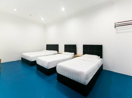 Capsule Inn - Photo5