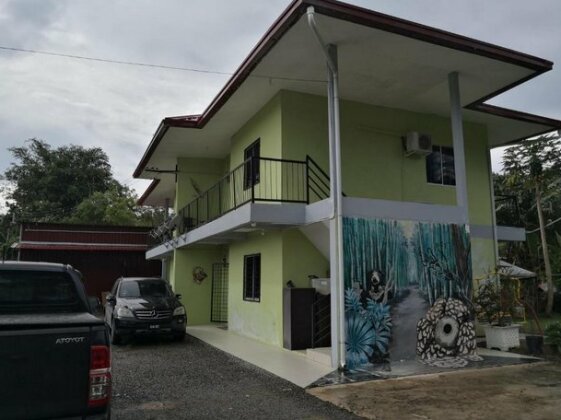 Damalee Hideout