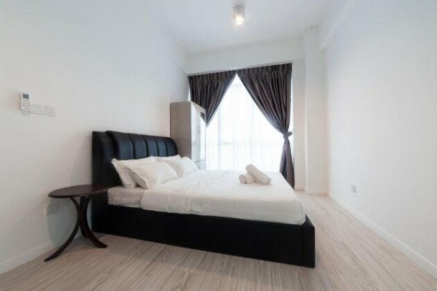 Free Pickup Coach Residences @ Sutera Aveneu - Photo2