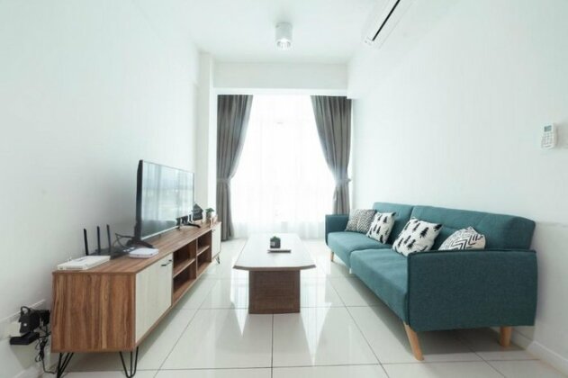 Free Pickup Coach Residences @ Sutera Aveneu - Photo4