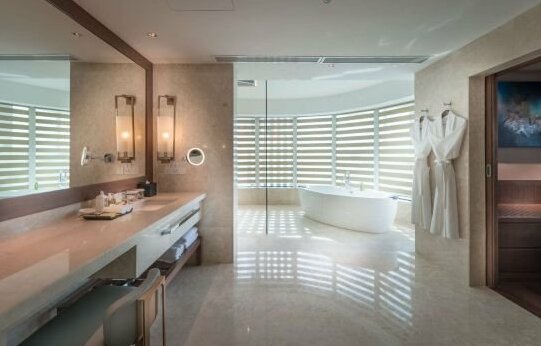 Hilton Kota Kinabalu - Photo5