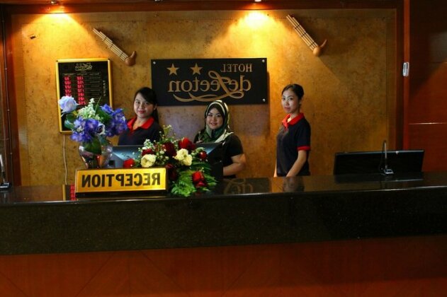Hotel DeLeeton - Photo3