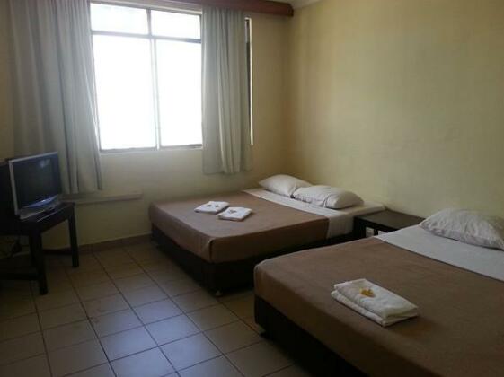Iskandar Sinsuran Guesthouse - Photo2