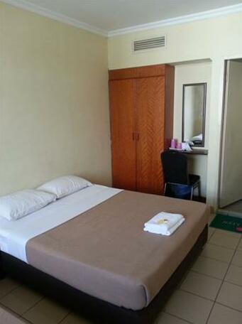 Iskandar Sinsuran Guesthouse - Photo4