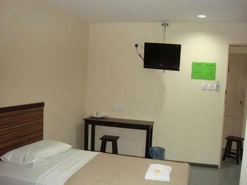Iskandar Sinsuran Guesthouse - Photo5