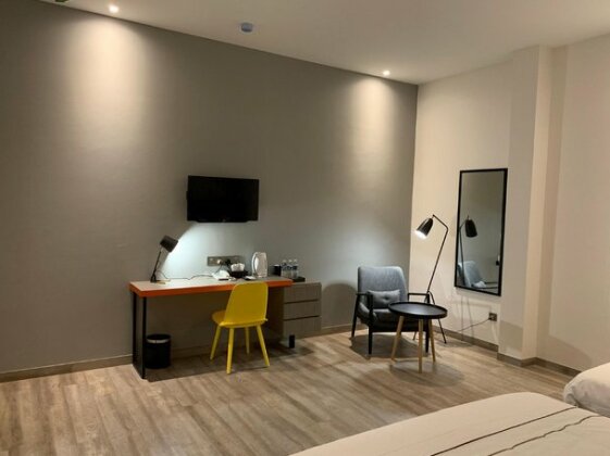 K Hotel Kota Kinabalu - Photo4