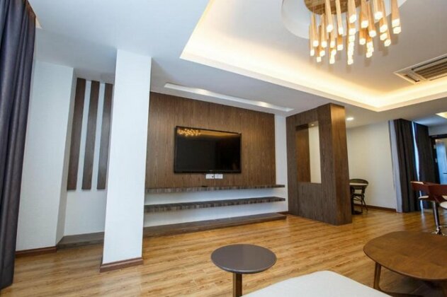 Lintas Platinum Hotel - Photo4