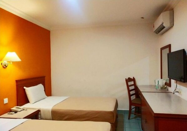 Megah Inn - Photo3