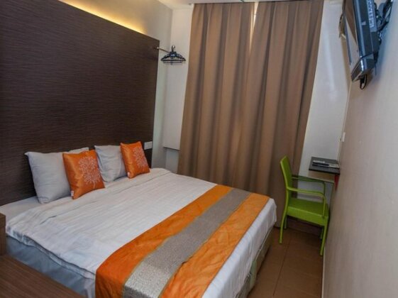 OYO 209 Yomi Hotel - Photo5