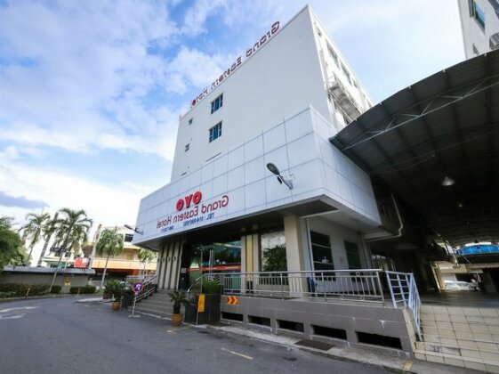 OYO 371 Grand Eastern Hotel