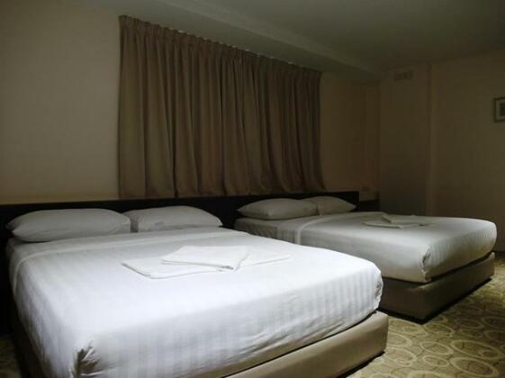 OYO 818 Hotel 11 - Photo2