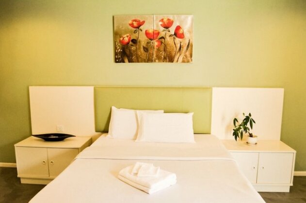 Qi Hotel and Club - Photo4