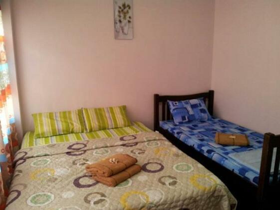 Red Palm Hostel - Photo5