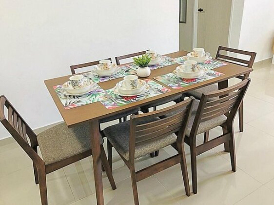 Riverside Family Homestay - Photo4