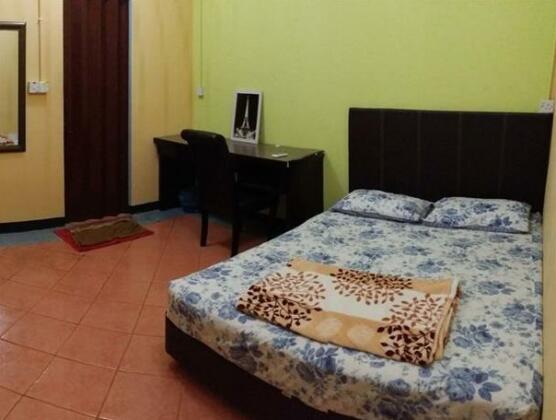Sri Sembulan Guesthouse - Photo4