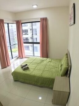 Summer & Spring Holiday Condos - Photo5