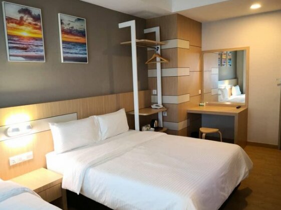 Walk In Hotel Kota Kinabalu - Photo2