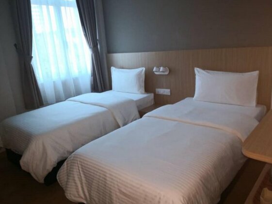 Walk In Hotel Kota Kinabalu - Photo5