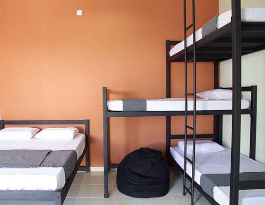 Belukar Lodges - Photo5