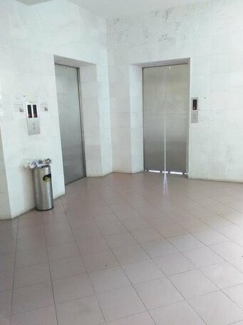 Century Suria Service Apartment - Private Residential 1 - Photo2