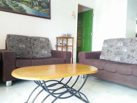 Century Suria Service Apartment - Private Residential 1 - Photo3