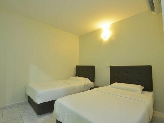 Gamy Inn - Photo2