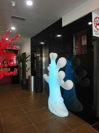 Nagoya Inn Hotel - Photo4