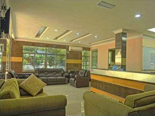 Penarak Bamboo Beach Motel - Photo5