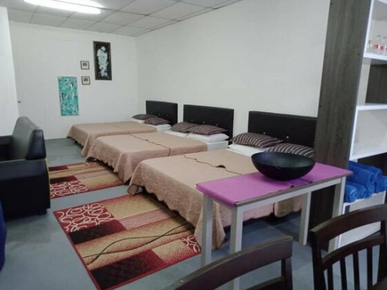 Roommate Studio - Photo2