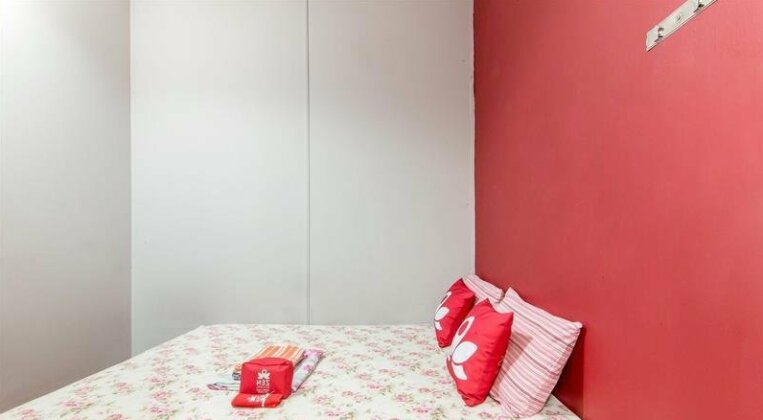 ZEN Rooms Nabil Nabila Motel - Photo4