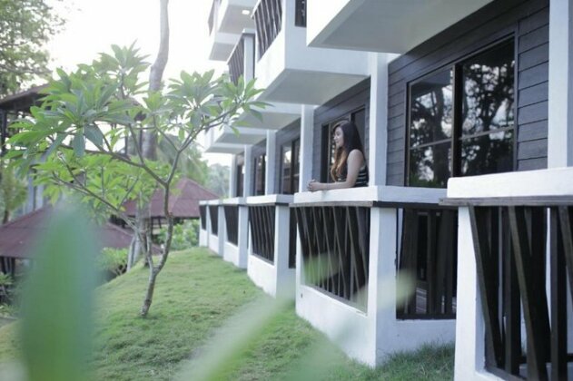 Aman Dan Laut - Photo4